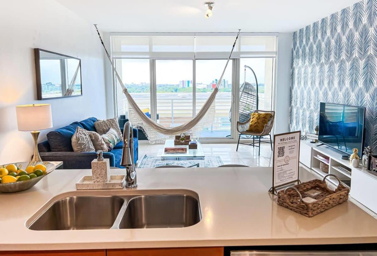 Palm Place Heart Of Miami With Parking Pool And Gym Екстериор снимка