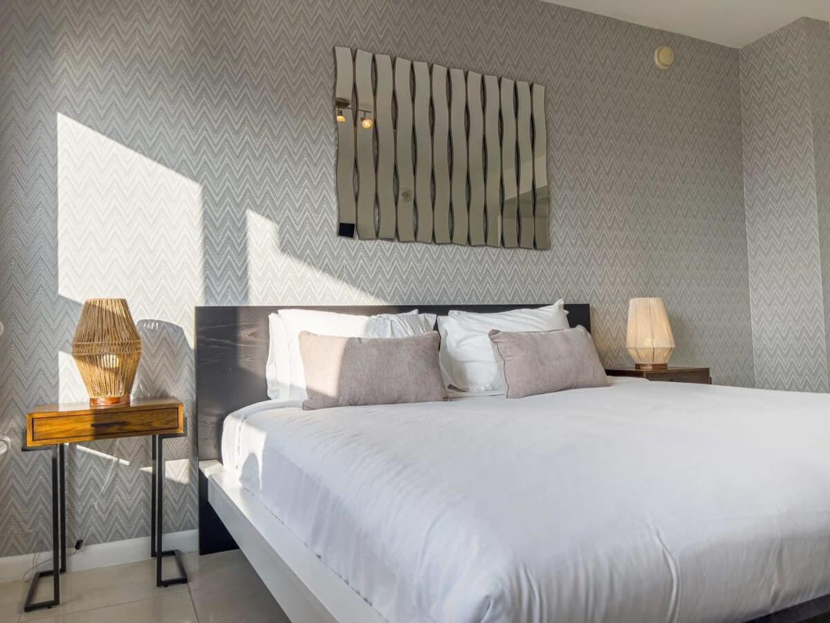 Palm Place Heart Of Miami With Parking Pool And Gym Екстериор снимка